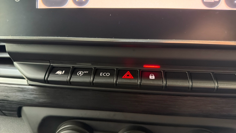 Renault Trafic Lwb Diesel LL30 Blue dCi 130 Extra [Safety] Van